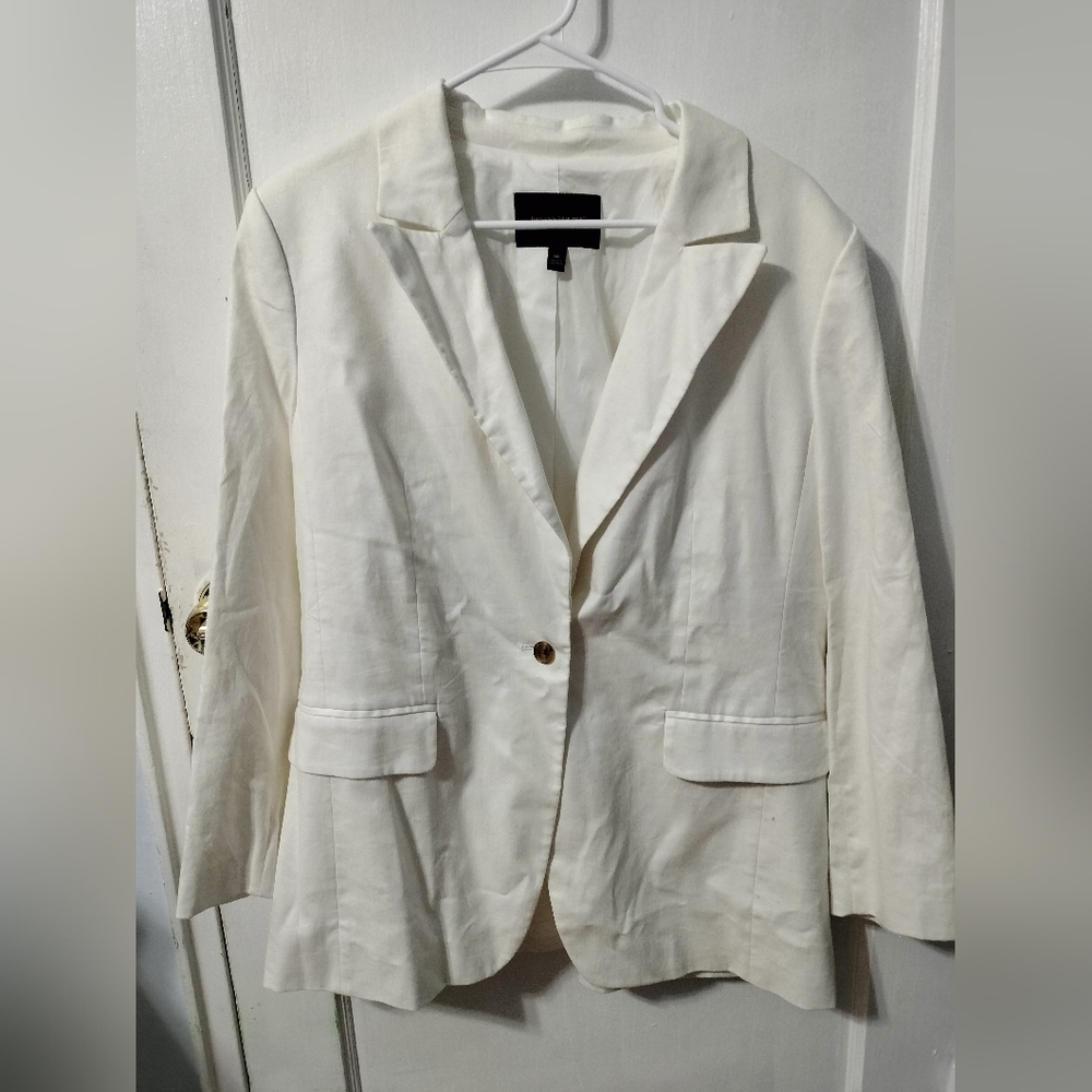 Banana Republic Linen White Blazer